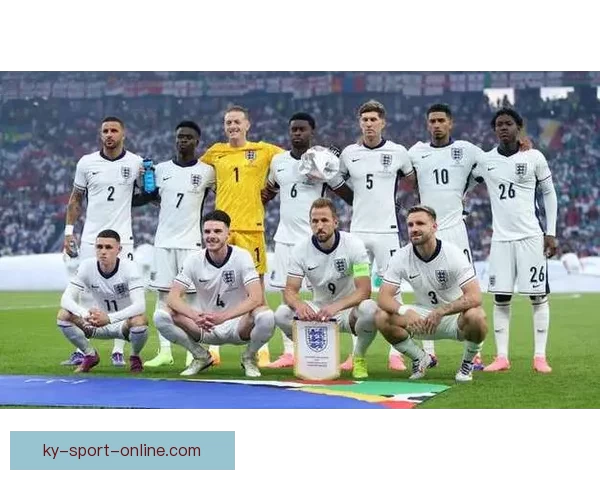 2026世界杯揭幕战即将开踢 世界各国球队角逐精彩赛事开启全球足球盛宴